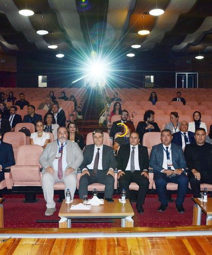 Dicle Üniversitesinde sağlık yönetiminin geleceği masaya yatırıldı