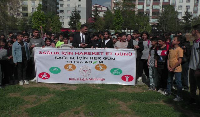 Tatvan’da 'Sağlık İçin Hareket Et Günü' etkinliği düzenlendi