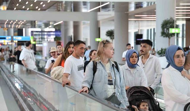 İstanbul Havalimanı’nda Kurban Bayramı yoğunluğu Yaşanıyor
