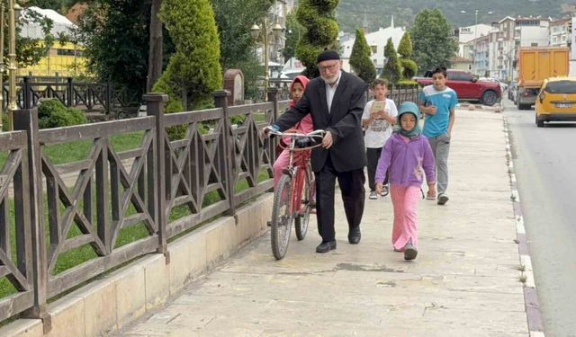 Kur'an Aşkı Sınır Tanımıyor