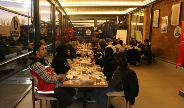 Bitlis’te “İftar Bizden, Dua Sizden” Projesi Kapsamında Anlamlı Buluşma