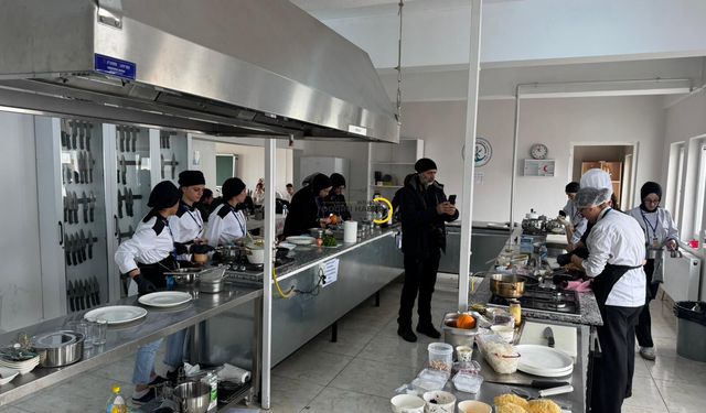 Tatvan’da 2. Uluslararası Gastronomi Yarışması düzenlendi