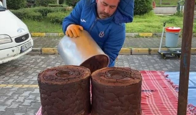 Araklı’da Tenekede Mısır Ekmeği Geleneği Yaşatılıyor