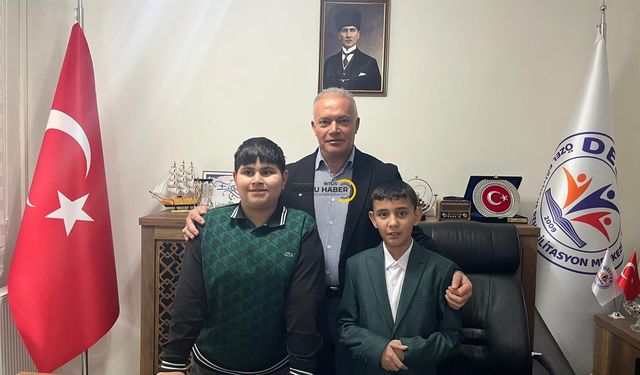 Bitlis’te Otizm Farkındalık Günü’nde İlham Veren Hikâyeler: Başarılarıyla Göz Doldurdular