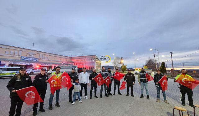 Güroymak’ta Polis Haftası’na Anlamlı Sürpriz