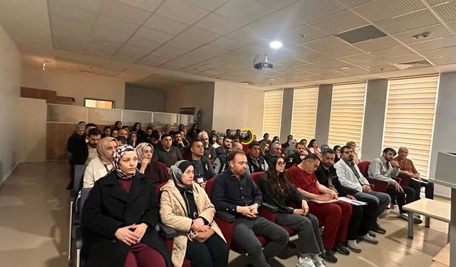 Ahlat ve Adilcevaz Devlet Hastanelerinde İletişim Becerileri Eğitimi Düzenlendi