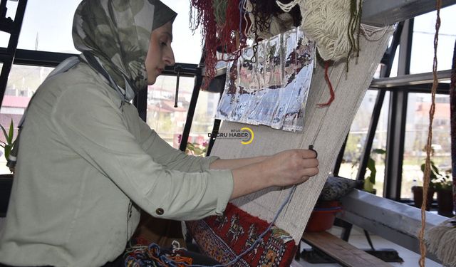 Halı Dokuma Kursu Kadınlara Umut Oluyor