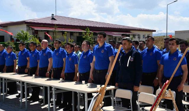 Ahlat'ta Ceza İnfaz Kurumu Personel Günü Kutlandı