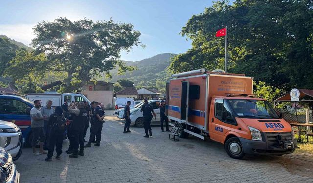 Bursa'da kaybolan 61 yaşındaki adam için ormanda seferberlik
