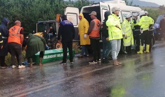 Isparta'da tur midibüsü faciası: Can kaybı 5'e yükseldi