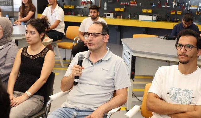 Sinop'ta Elektrikli Araçların Geleceği Konuşuldu