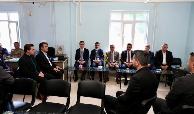 Vali Karakaya’dan Arvas Ailesine Taziye Ziyareti