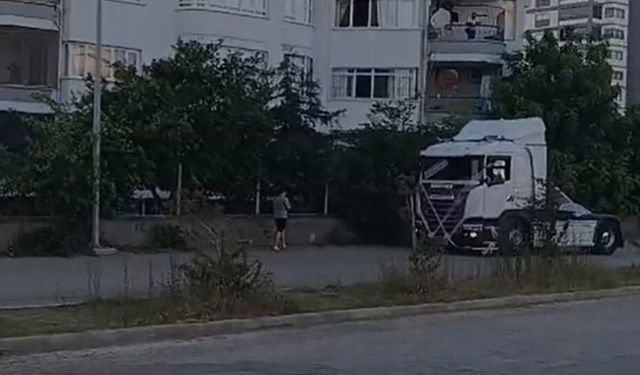 Adana'da Düğün Konvoyuna Havalı Korna Cezası: 8 Sürücüye 168 Bin TL Ceza