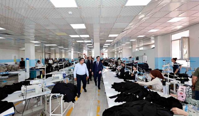 Güroymak'ta Tekstil Yatırımı İstihdama Güç Katacak