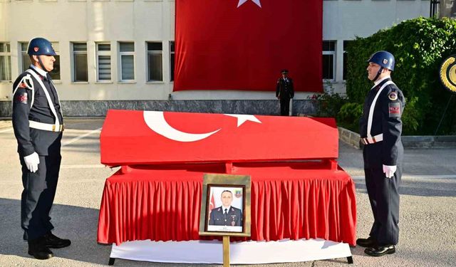 Şehit Jandarma Mehmet Demirbaş Son Yolculuğuna Uğurlandı
