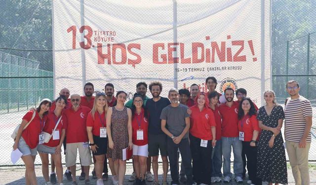 Tiyatro Köyü Sanatseverleri Samsun'da Buluşturdu