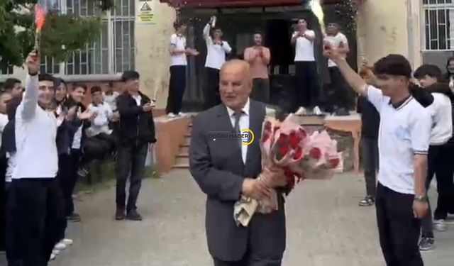 Bitlis’te 38 Yıllık Eğitimciye Unutulmaz Veda