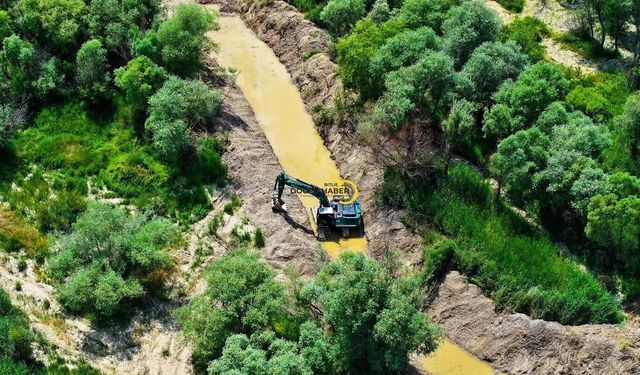 Ahlat'ta Taşkın Riskine Karşı Dere Islah Çalışmaları Sürüyor