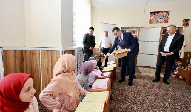 Vali Karakaya Yaz Kur'an Kurslarını Ziyaret Etti