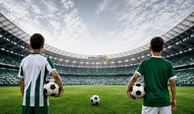 Bitlis'te Minik Futbolcular Sahaya Çıkıyor