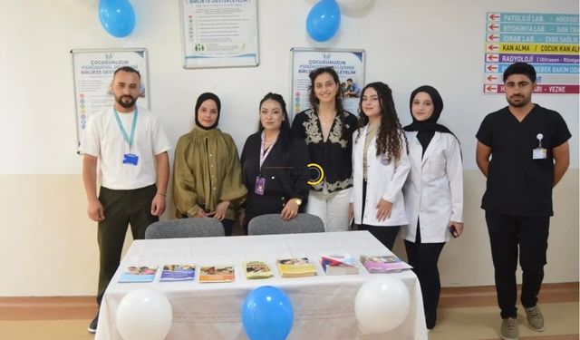 Bitlis Devlet Hastanesi'nden Çocukların Sağlıklı Gelişimine Yönelik Bilgilendirme Etkinliği