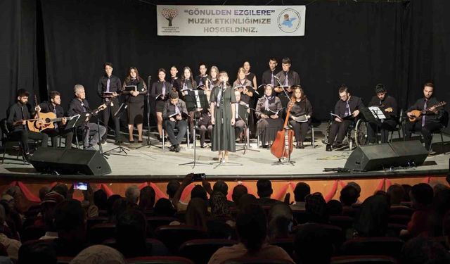 Ahlat’ta Gönülden Ezgilere Gecesi