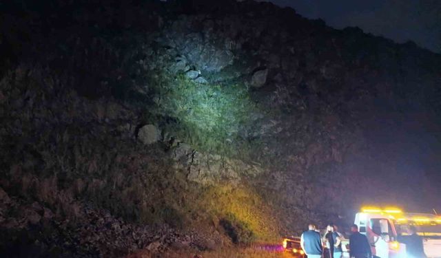 Kars’ta Kayalıklardan Düşen Şahıs Hayatını Kaybetti