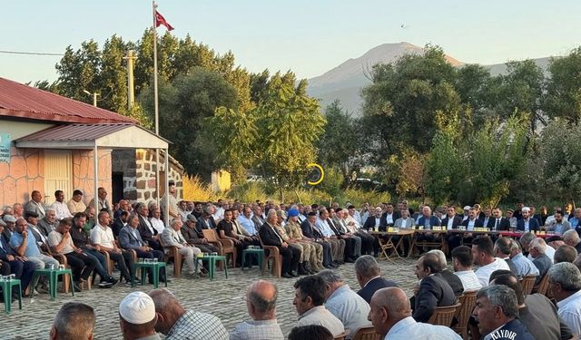 Güroymak’ta İki Aile Arasında Barış Sağlandı