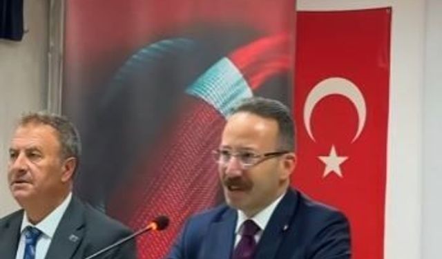 Ardahan Valisi Öğretmenlerle Buluştu