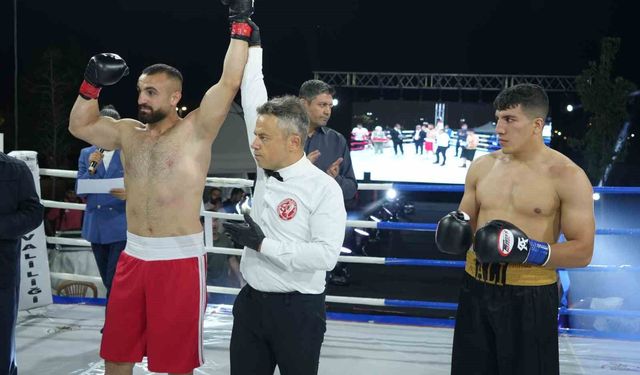 Iğdır’da Uluslararası Boks Gecesi