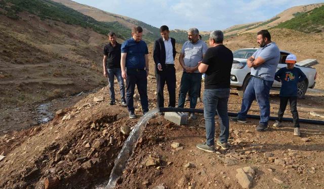 Tatvan Köylerinde Altyapı Çalışmaları Hızlandı