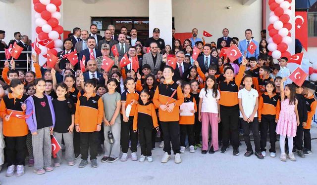 Van’da 274 Bin Öğrenci Ders Başı Yaptı
