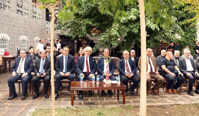 Dicle Üniversitesinden Cahit Sıtkı Tarancı’ya Vefa