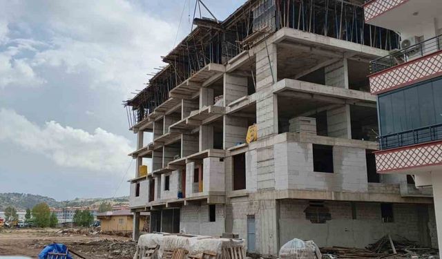 Adıyaman’da İnşaattan Düşen İşçi Ağır Yaralandı
