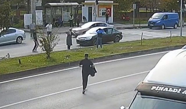 Bartın’da 6 Yaşındaki Çocuğa Otomobil Çarptı: Kaza Kamerada