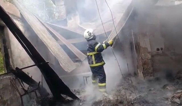Yüksekova’da Okulda Yangın Çıktı