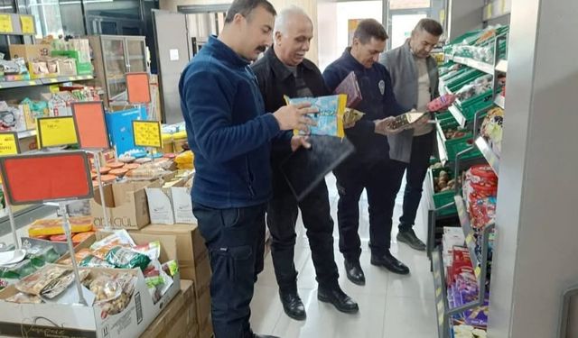 Adilcevaz’da Marketlerde Denetim Yapıldı
