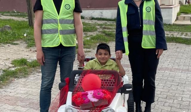 Minik Emir’in Hayali Gerçek Oldu: Akülü Arabasına Kavuştu