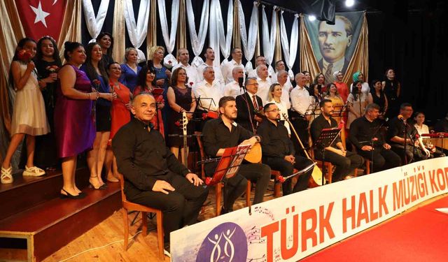 Nazilli Belediyesi THM Korosu’ndan Gençlik Konseri