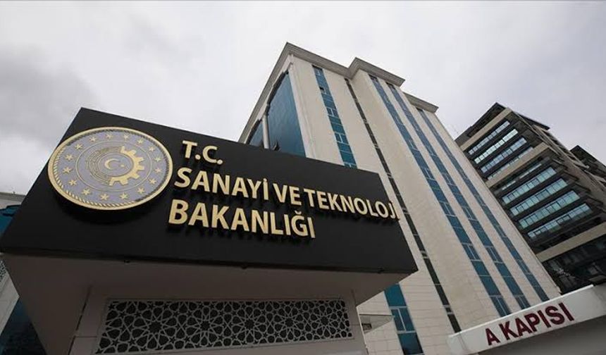 Sanayi ve Teknoloji Bakanlığı'ndan Yerli Navigasyon Hamlesi