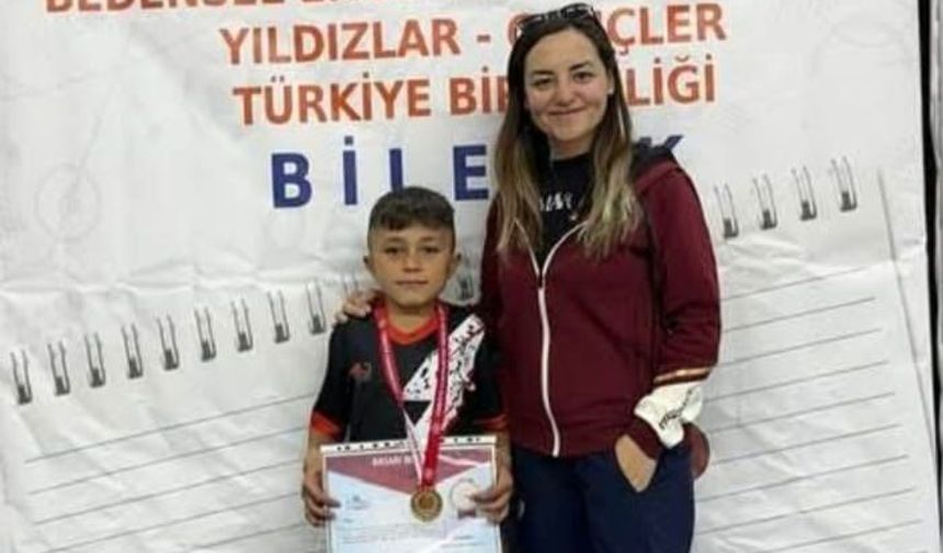 Günkırı’dan Türkiye Şampiyonu Ahmet Yasin Aydemir Bitlis’in Gururu Oldu