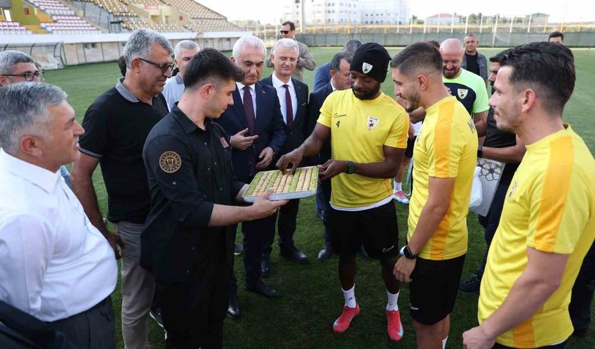 2. Lige Yükselen Muş Spor Antrenmanlara Devam Ediyor