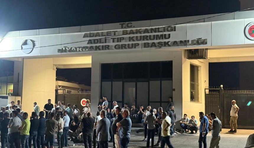 Diyarbakır'da 2 Aile Arasında Kavga: 2 Ölü