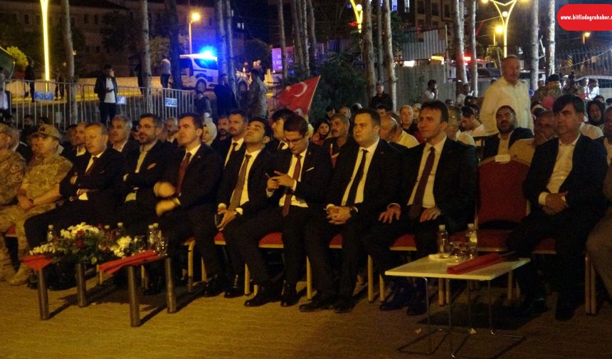 Bitlis’te “Zaferin Adı Türkiye” programı düzenlendi
