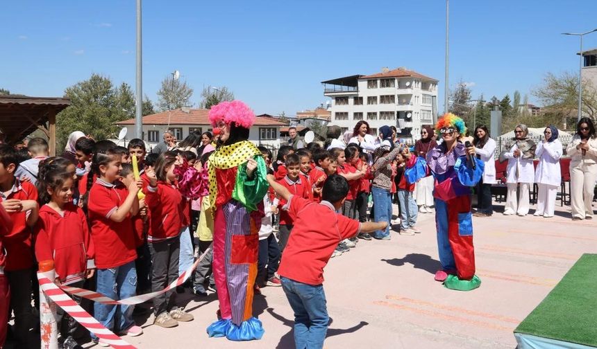 Gündüzbey’de Bilim Şenliği Öğrencilerle Buluştu