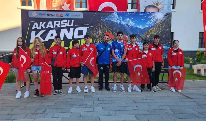 Tunceli'de bir ilk: Akarsu Kano Slalom Bahar Kupası başladı