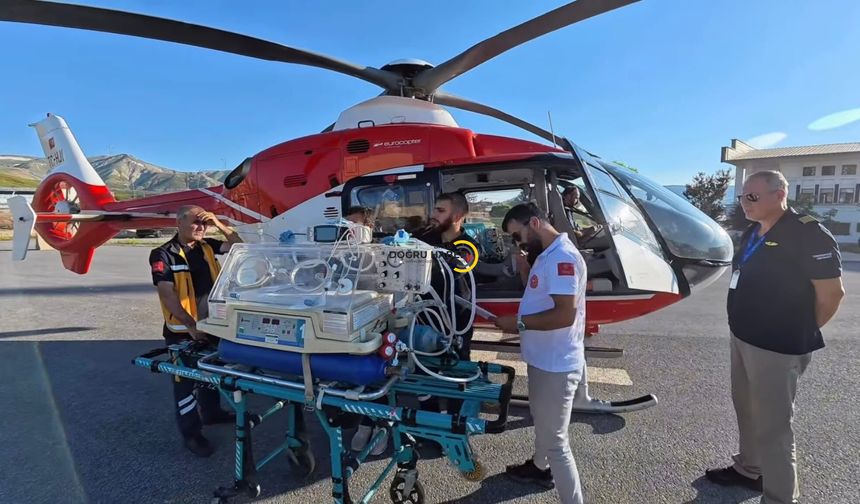 Yenidoğan Bebek Helikopter Ambulansla Bitlis’e Sevk Edildi