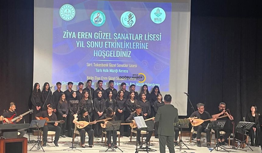 Bitlis'te Sanat Dolu Yıl Sonu Etkinliği Büyük Beğeni Topladı