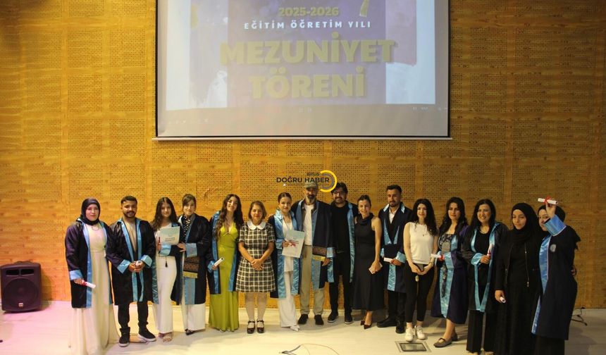 Bitlis Eren Üniversitesi Güzel Sanatlar Fakültesi’nde Mezuniyet Coşkusu