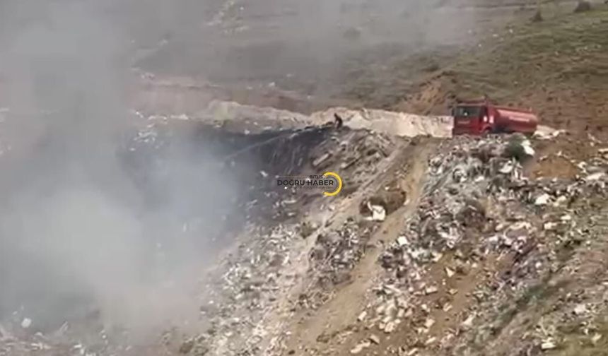 Bitlis'te İtfaiyenin Yanı Başında Yangın!